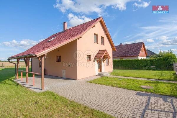 Pronájem Dům, Dobrovice - Chloumek, okres Mladá Boleslav