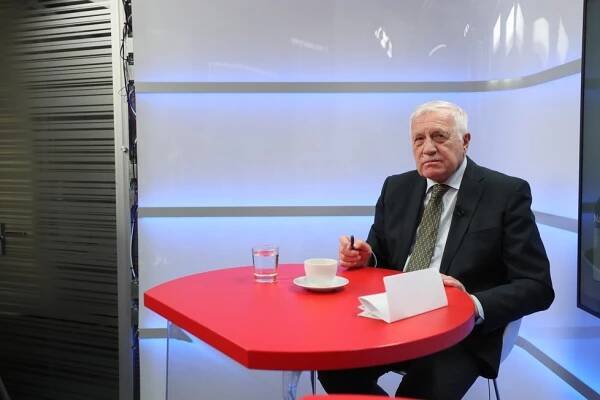„Drzost!“ Klause naštval Schwarzenberg: Gretu musí milovat, je zelený a šel po majetku