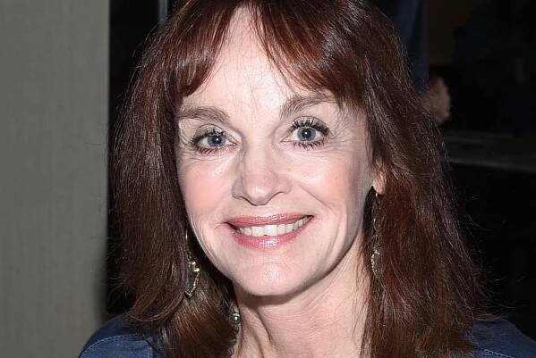 12 Captivating Facts About Pamela Sue Martin