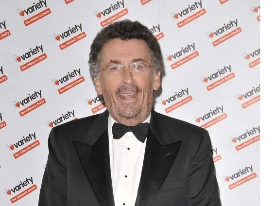 Robert Powell to play Hercule Poirot in Black Coffee touring production
