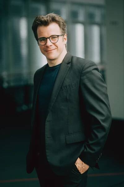Jakub Hrůša: Mahler byl na okraji propasti, ale nikdy se do ní nezřítil – KlasikaPlus.cz