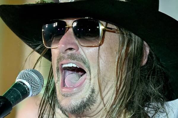 kid-rock-is-a-crybaby-who-throws-tantrums-when-nobody-claps-for-him