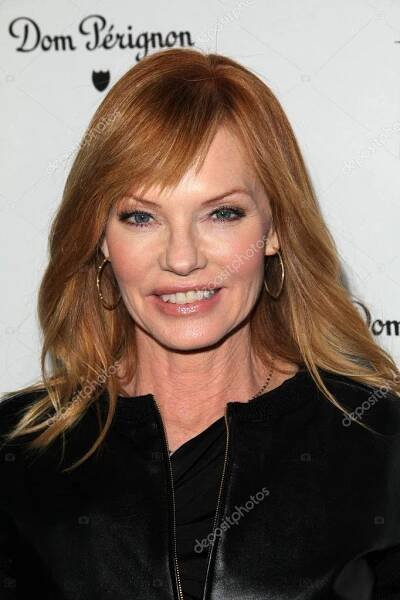 Stáhnout - Marg helgenberger na w časopisu nejlepší představení odtoku zlatý Globusy stranou, chateau marmont, west hollywood, ca 01-13-12 — Stock obrázek