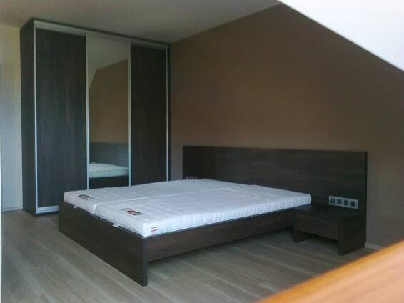 Moderní ložnice na míru