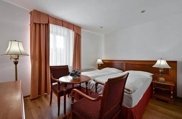 Hotel Continental - Mariánské Lázně | Lázně Travel