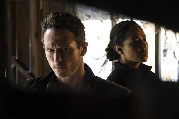 Jonathan Tucker - Actor