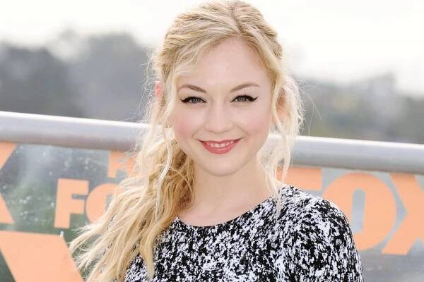 Emily Kinney Height and Weight Stats - PK Baseline- How Celebs Get Skinny and Other Celebrity News