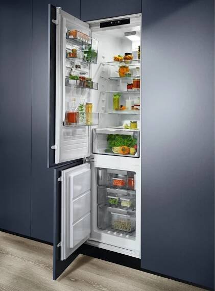 ELECTROLUX 600 TwinTech ENS6TE19S