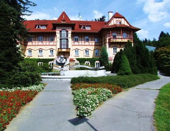 Hotel Jestřabí v Luhačovicích - Dům, budova