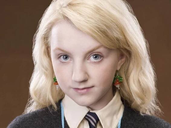 Harry Potter a Fénixův řád – Lenka Láskorádová nosí ve filmu náušnice v podobě ředkviček, které si vyrobila její herecká představitelka Evanna Lynch
