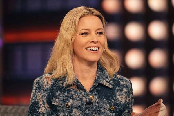 Elizabeth Banks Reveals She Was a 'Chambermaid’ at a Bed & Breakfast, Tasked with Pulling Condoms from Toilets