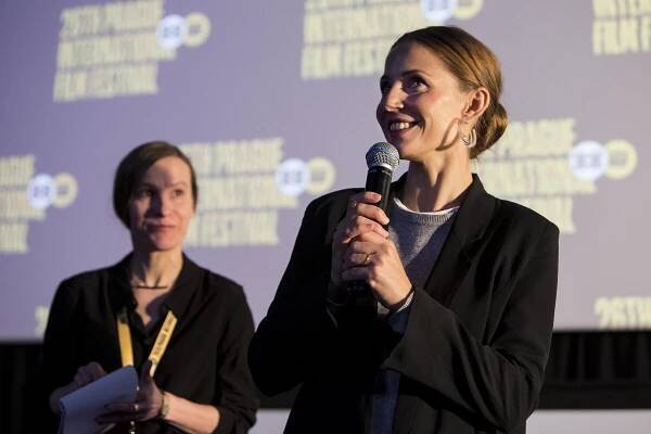 Tuva Novotny: Hrála jsem s Julií Roberts, ale mám raději evropské filmy