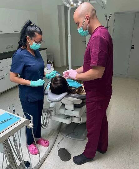 Dentální klinika Kladno funguje denně do večera i o víkendech. Následně už musí pacienti například do Prahy.
