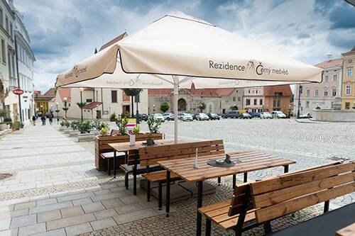 Restaurace Rezidence Černý medvěd • Kavárna Znojmo