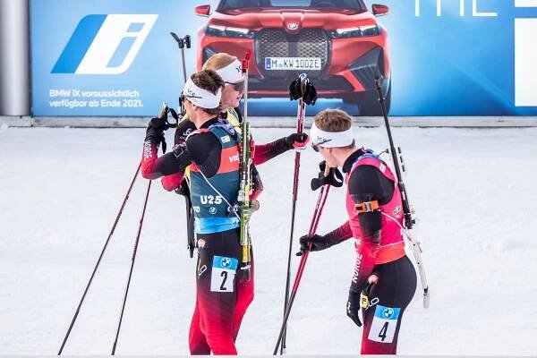 SP Hochfilzen: Norové chtějí ve štafetě napravit nevydařené individuální závody, Solová hájí prvenství ze sprintu - BiatlonMag