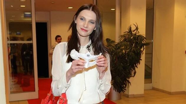 Iva Frühlingová na Mystery party