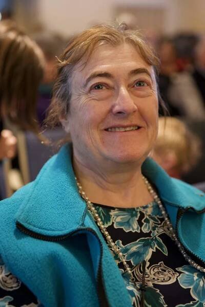 Elizabeth Robinson