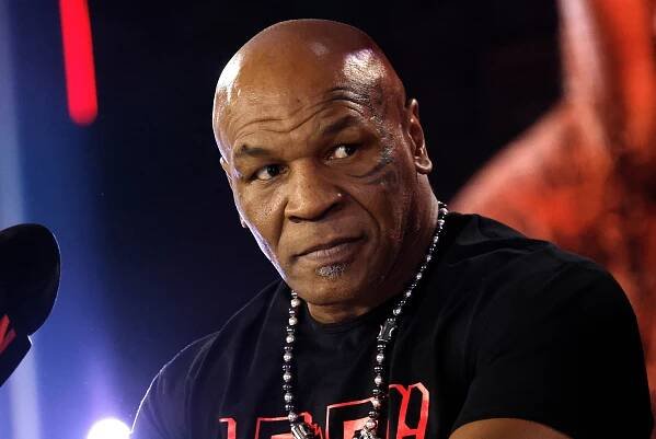Box Mike Tyson vs. Jake Paul živě: kurzy, preview, livestream