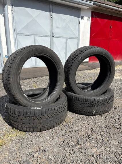 Zimní pneu Michelin Latitude Aplin 235/50 R19 103V - Kladno