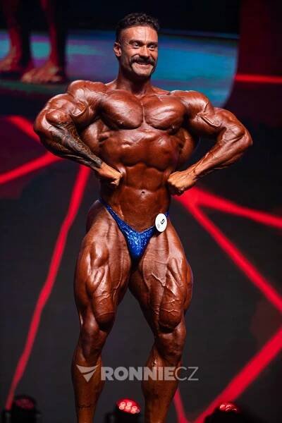 Ronnie.cz - Chris Bumstead