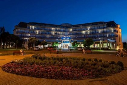 Hotel Park Inn by Radisson Sárvár Resort & Spa, Maďarsko Západní Zadunají - 2 514 Kč (̶2̶ ̶8̶0̶8̶ Kč) Invia
