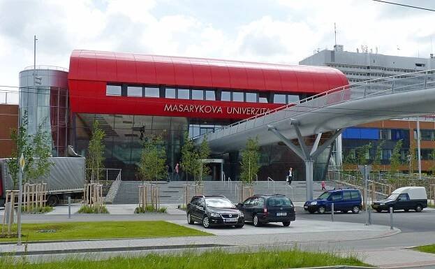 Soubor:Brno, kampus MU.JPG – Wikipedie