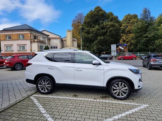 SsangYong Rexton 2.2 PREMIUM 4WD AT, SKLADEM