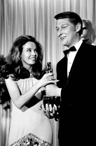 Mike Nichols, Urbane Director Loved by Crowds and Critics, Dies at 83 - The New York Times