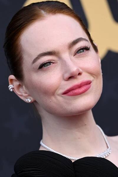 Emma Stone's Bixie Makes Me Want to Cut Off All My Hair—See the Photos