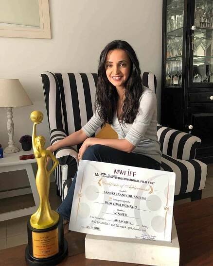 Sanaya Irani : Net Worth, Height, Weight, Age, Affairs, Wiki, Facts and Figures 12