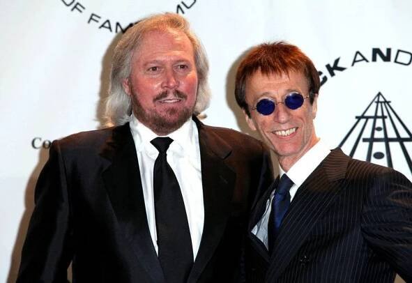 I přes rakovinu chce zpěvák z Bee Gees vyjet na turné!