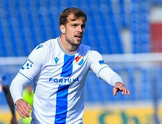 Hapal po výhře nad Dynamem: Adediran se chtěl ukázat. Co zranění opor Baníku?