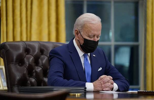 Stažení 12 tisíc amerických vojáků z Německa se zřejmě konat nebude. Biden plán pozastaví