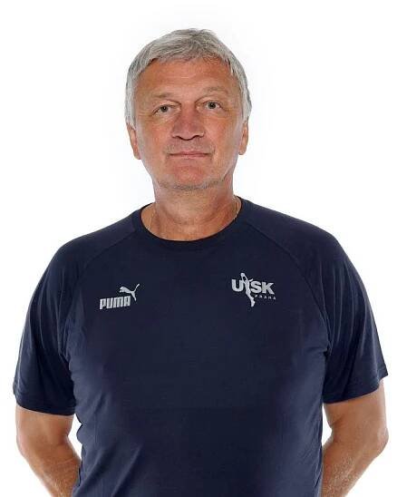 Soupiska A týmu | ZVVZ USK Praha