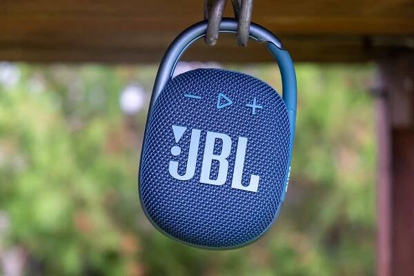 Recenze JBL Clip 4: Mobilita na prvním místě