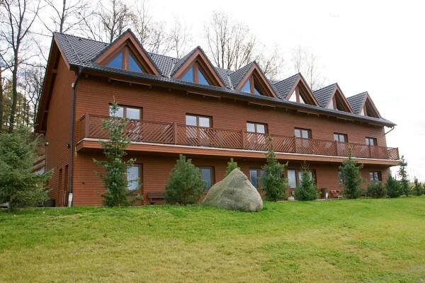 Resort Hulín, Jesenice | Hotel.cz