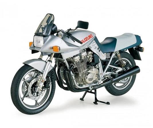 Suzuki GSX1100S Katana model 16025 Tamiya