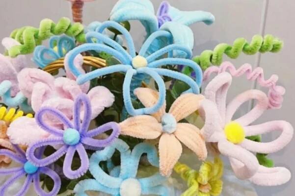 Ozdobné drátky kreativní floristické nadýchané vytěráky barevné béžové 100ks za 88.00CZK - Allegro