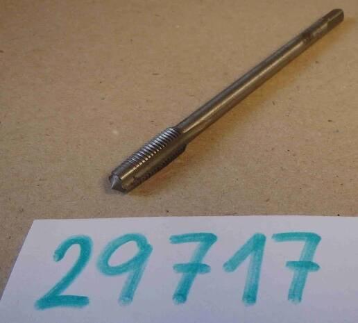 Závitník maticový M8x1 s dlouhou stopkou - NEPOUŽITÝ - Nástrojenářadí.cz