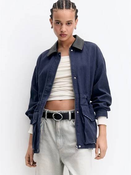 Pull&Bear Přechodná bunda – modrá: přední strana