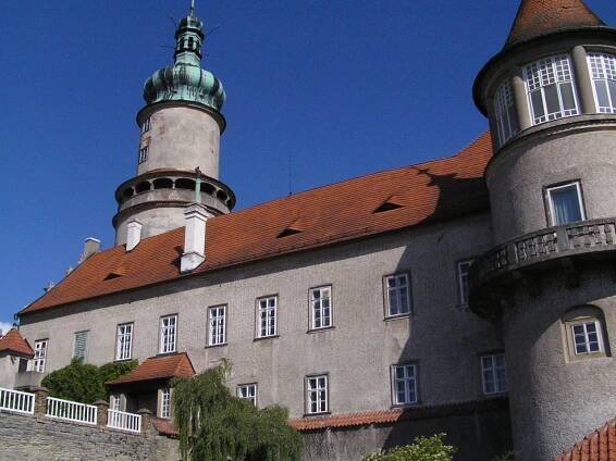zámek - Nové město nad Metují
