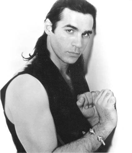 Adrian Paul fotka