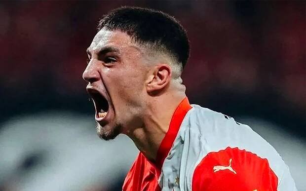 Christos Zafeiris v tomto přestupním období podle Tvrdíka ze Slavie neodejde