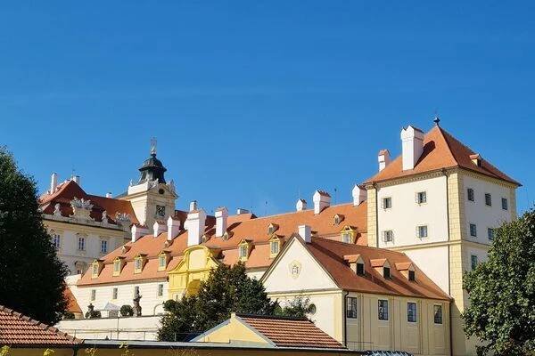 Anton Florian - zámecký hotel Valtice foto 1