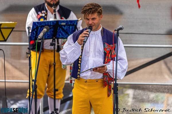 MFF Klatovy - vystoupení na Kolonádě