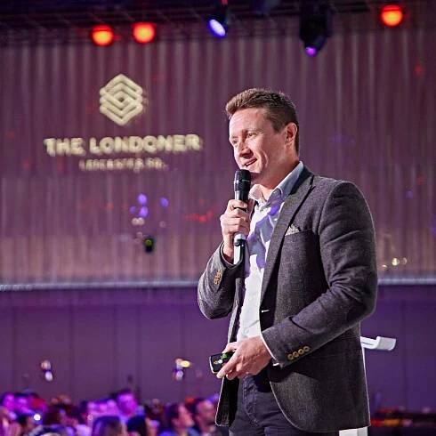 Behind the Mic Blog by Matthew Walker | TV & Radio Presenter | Broadcaster | Live Event Compere. — Matthew Walker