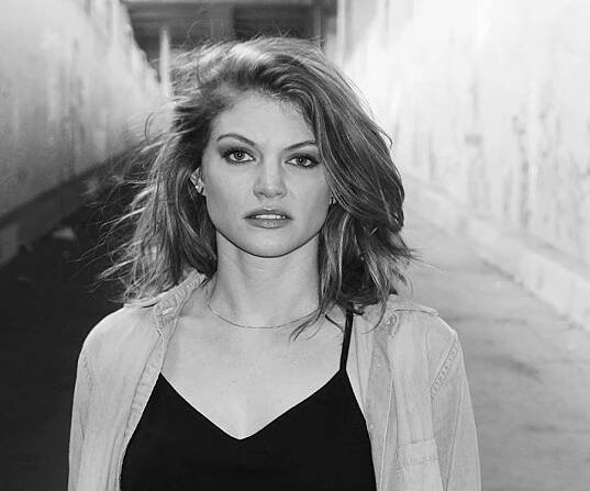 Cariba Heine Biography - Facts, Childhood, Family Life & Achievements