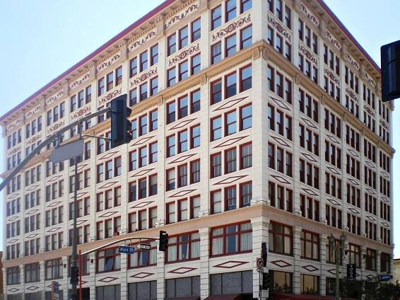 San Fernando Building