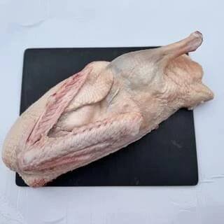 Scuk.cz Chlazená husa - půlka bez drobů, 2-2,5 kg