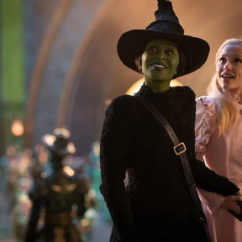 ‘Wicked’ Is Plenty Popular. But Is It a Potential Best Picture?